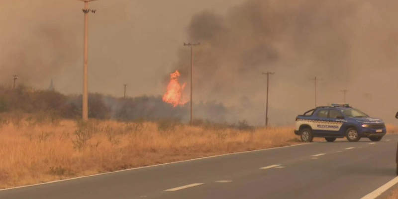 Incendios en Córdoba: el fuego está “descontrolado” y evacúan a los vecinos de Punilla