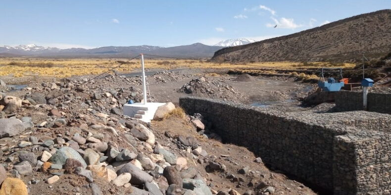Hidráulica rectifica y acondiciona el cauce del río Malargüe