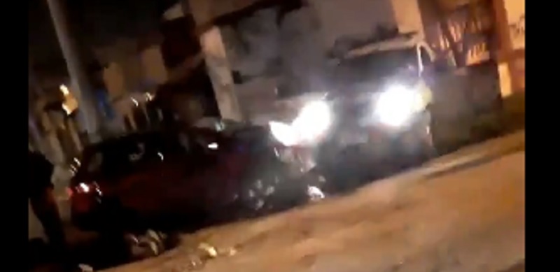 A punta de pistola un nene de 11 años robó un auto