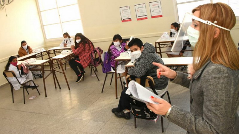 Cómo se vive el regreso de las clases en San Juan