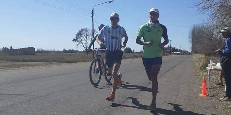 Malgioglio representó a la Argentina en un Maratón virtual