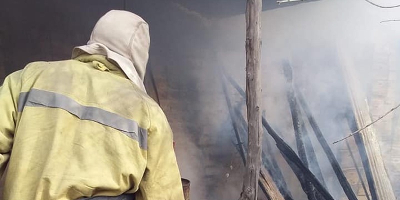 Un incendio daño un galpón en Bowen