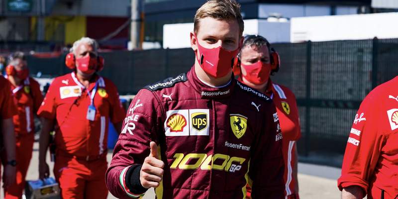 El homenaje de Mick Schumacher: manejó la Ferrari con la que su papá fue campeón