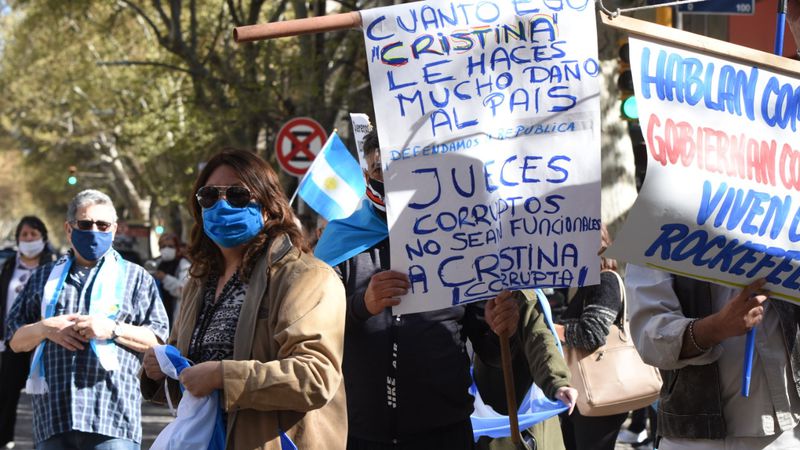 En Mendoza también se hizo el banderazo contra el Gobierno nacional