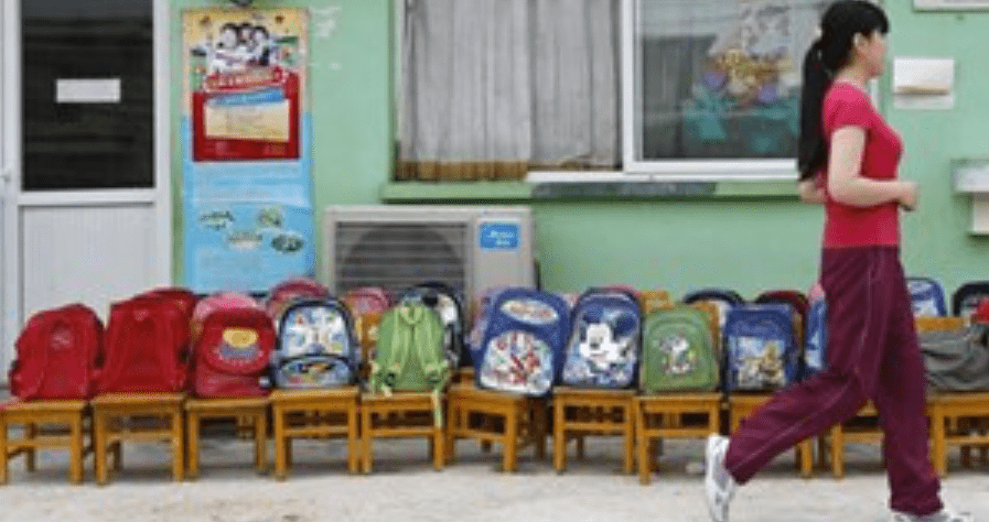 Condenaron a muerte a una maestra por envenenar a 25 alumnos