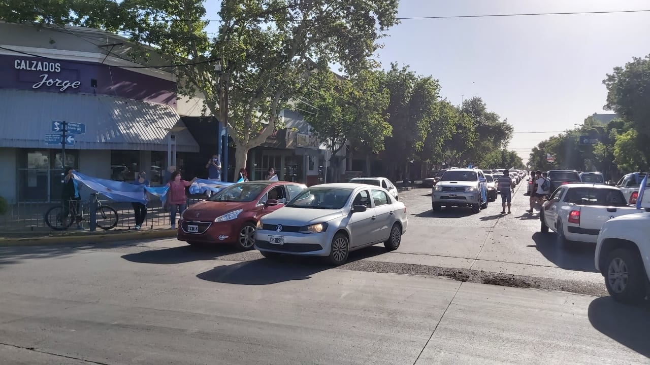 Alvear se sumó al 12-0
