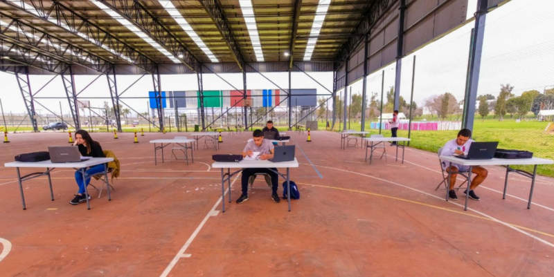 Los padres se organizan y reclaman un plan de regreso a clases: “La salud física y emocional de nuestros hijos se está deteriorando”