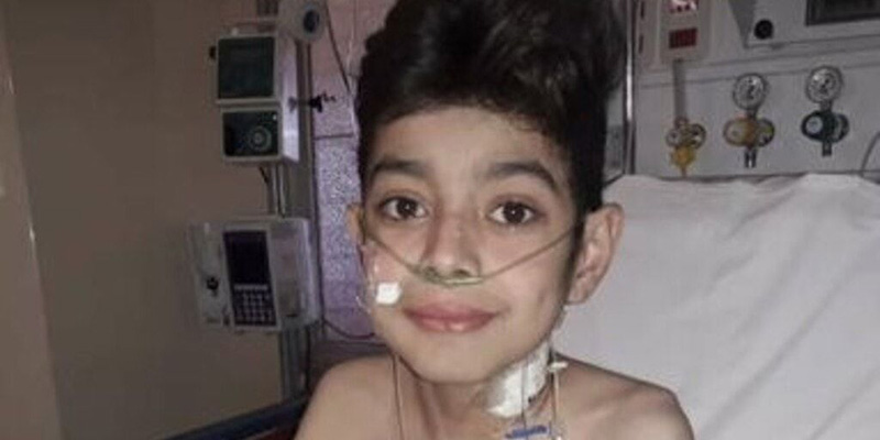 Agustín y la lucha incesante de su madre para que la obra social le entregue un medicamente