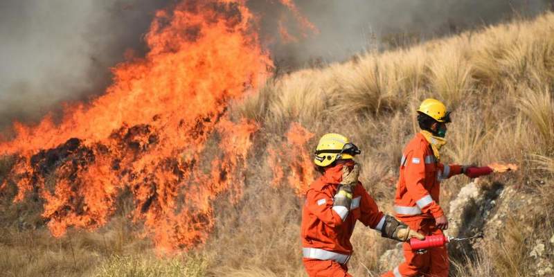 El Gobierno asignó un subsidio de $10 mil para los bomberos rentados