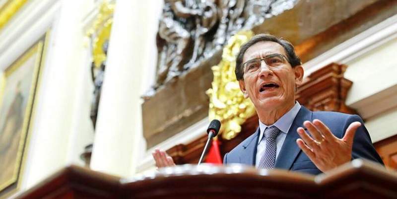 Perú: el Congreso destituyó al presidente Martín Vizcarra