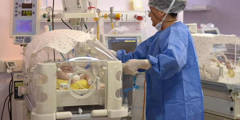 Realizarán un seguimiento a recién nacidos de madres con COVID-19