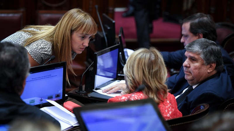 Los senadores de Cristina le piden al FMI que confirme si el préstamo era para la campaña de Macri