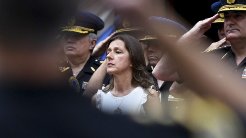 Vuelve a sonar Aníbal en medio de rumores de una salida de Frederic