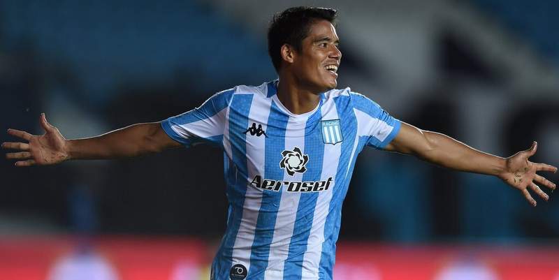 Racing sacó ventaja ante Boca en Avellaneda