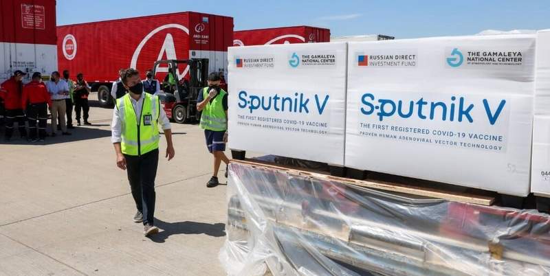 ANMAT oficializó la recomendación para el uso de la vacuna Sputnik V en mayores de 60 años