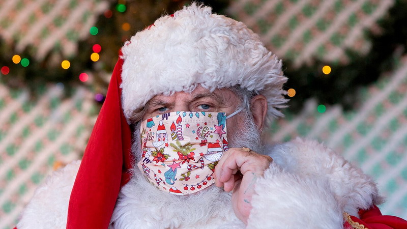 Un “Papá Noel” contagiado visitó un geriátrico y murieron 18 adultos mayores