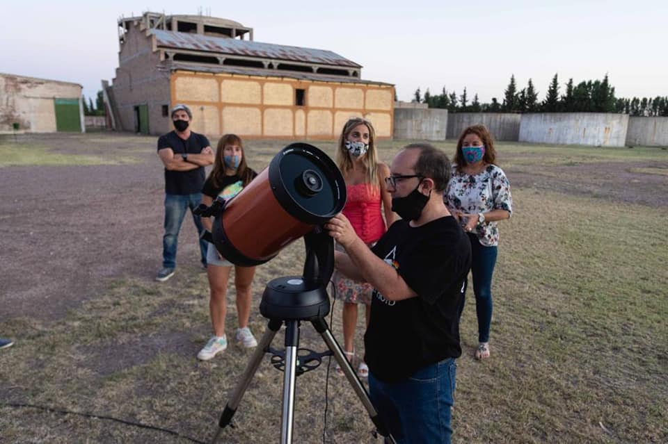 Alvear adquiere un telescopio que funcionará en Faraón