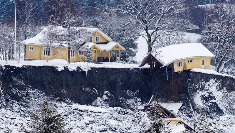 Ascienden a siete los muertos tras un deslizamiento de tierra en Noruega