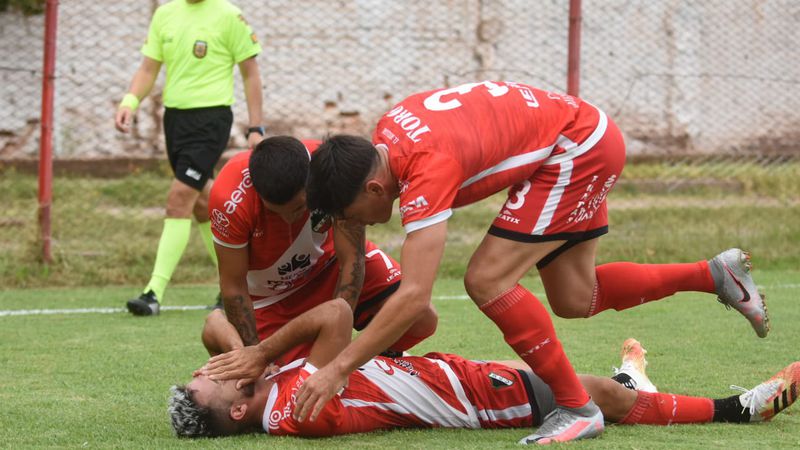 Después de casi 30 años el Deportivo Maipú vuelve a la Primera Nacional