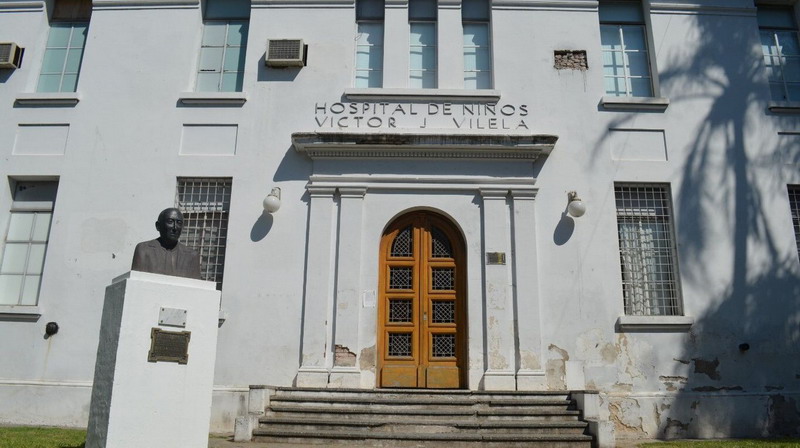 Una beba de un año recibió seis disparos en Rosario y se encuentra grave