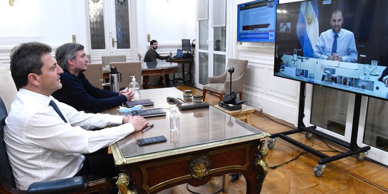 El oficialismo busca avanzar dos leyes para la clase media