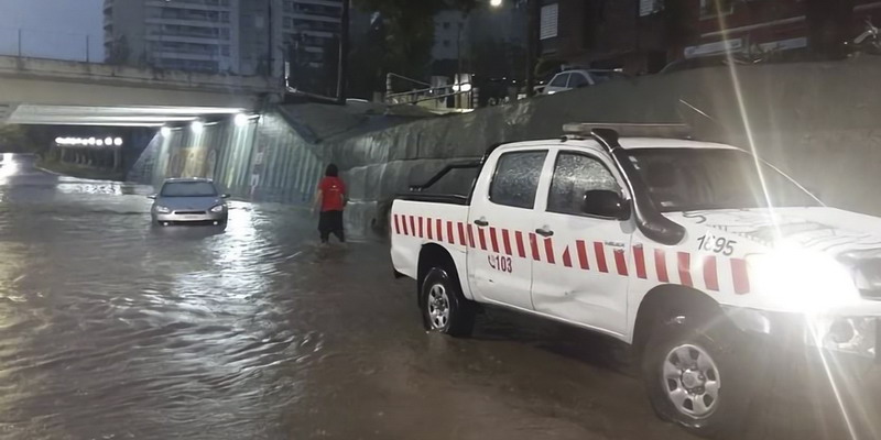 Fuerte temporal e inundaciones en Córdoba y San Luis durante la madrugada