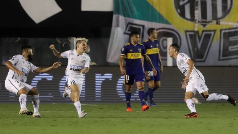 Santos goleó a Boca que se quedó sin final de Copa Libertadores