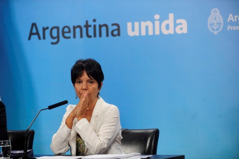 Ya es posible consultar por la devolución del 35% del dólar ahorro, pero aún no se puede pedir el reintegro