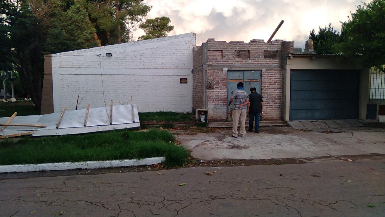 La tormenta provocó daños en distintos puntos del departamento