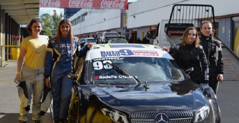 El Vitarti Girls: Primer equipo femenino que competira dentro del automovilismo argentino