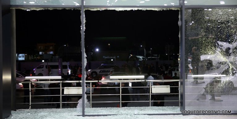 Una base militar que alberga a tropas de EEUU en Irak fue atacada con cohetes