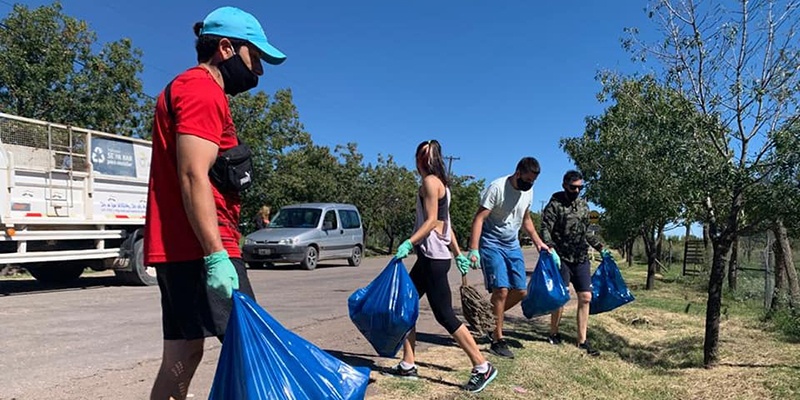 Este domingo se realizó el primer Plogging en General Alvear