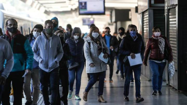Coronavirus: dejan sin efecto el distanciamiento de 2 metros