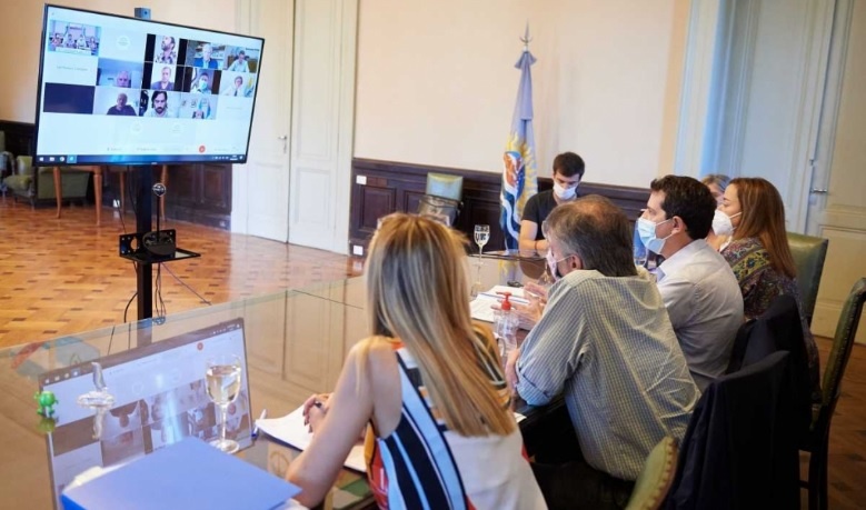 El Gobierno dialogó con bloques minoritarios sobre la posible postergación de las PASO: hubo respaldo con matices