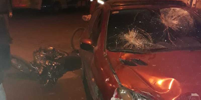 Fuerte accidente dejó a dos motociclistas internados