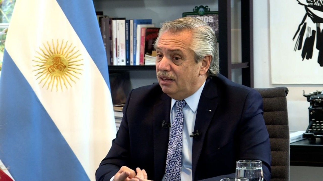 Fernández dijo que las tarifas tendrán “un aumento del 9%” y destacó que “no estamos lejos de lograr un acuerdo con el FMI”