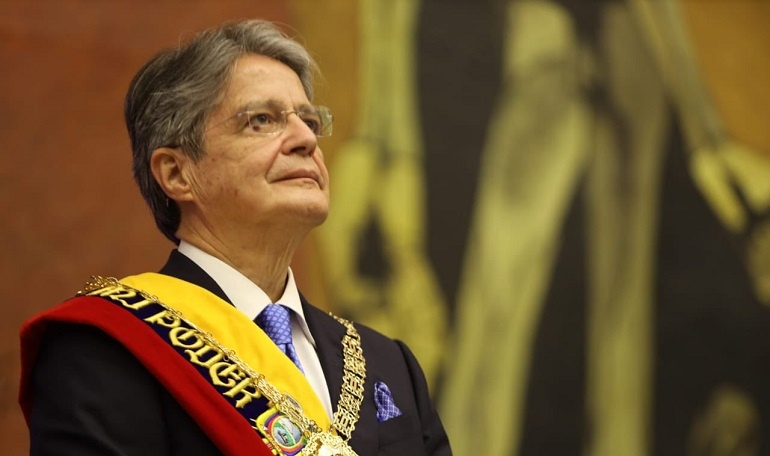 Guillermo Lasso ya es presidente de Ecuador