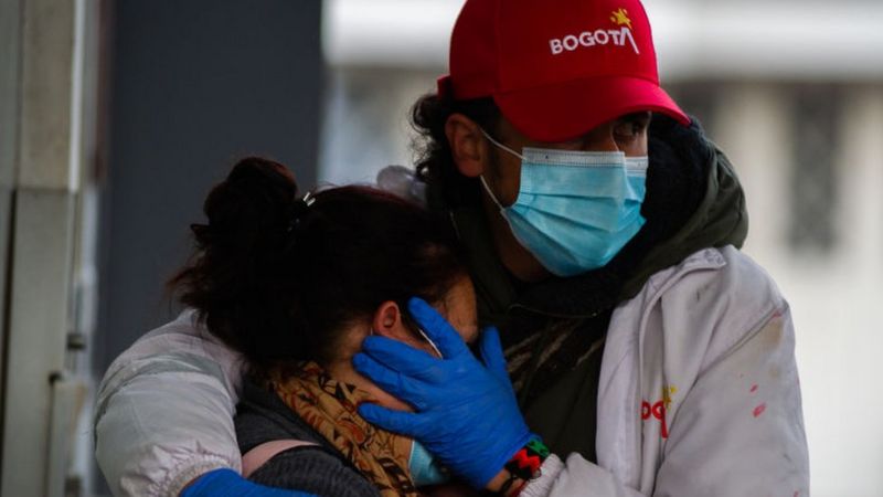 Colombia: al menos 17 muertos y más de 800 heridos en las protestas contra la reforma fiscal