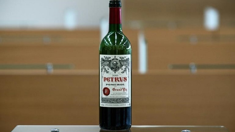 Esperan que se venda en un millón de dólares un vino añejado en la Estación Espacial Internacional
