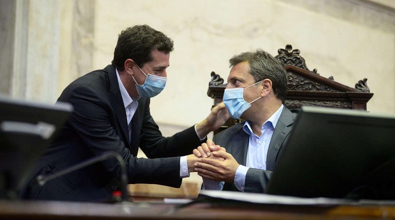 De la reticencia a bajarse los salarios al ofensivo aumento del 40% en el Congreso