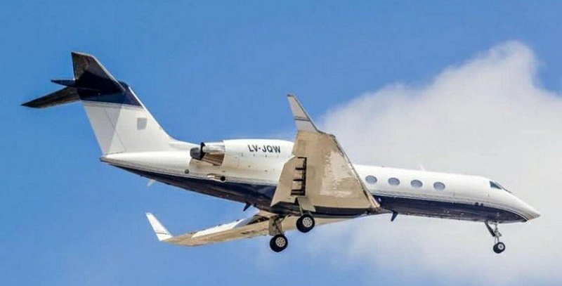 La hija de Hugo Moyano, ex de “Chiqui” Tapia, gastó casi 200 mil dólares para volar en un jet privado a Miami junto a parte de su familia