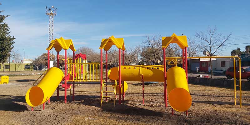 Están finalizando los trabajos en la Plaza de los Niños del Barrio Policial
