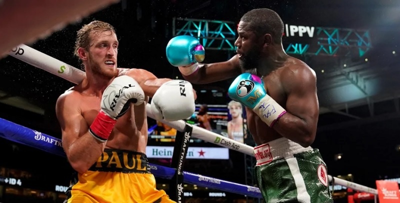 Floyd Mayweather vs Logan Paul, un show mediocre que logró su cometido: recaudar millones y convocar a otros tantos