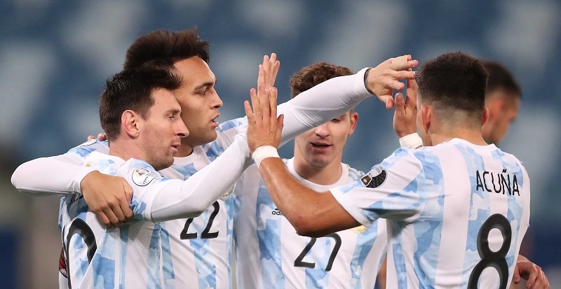 Alerta: un positivo en la burbuja de la Selección