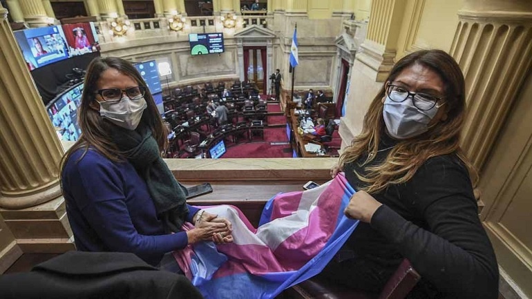 El Senado convirtió en ley el cupo laboral travesti trans