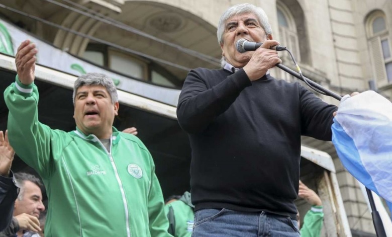 Camioneros cerró su paritaria de 45% en tres cuotas y calificó al acuerdo de “histórico”