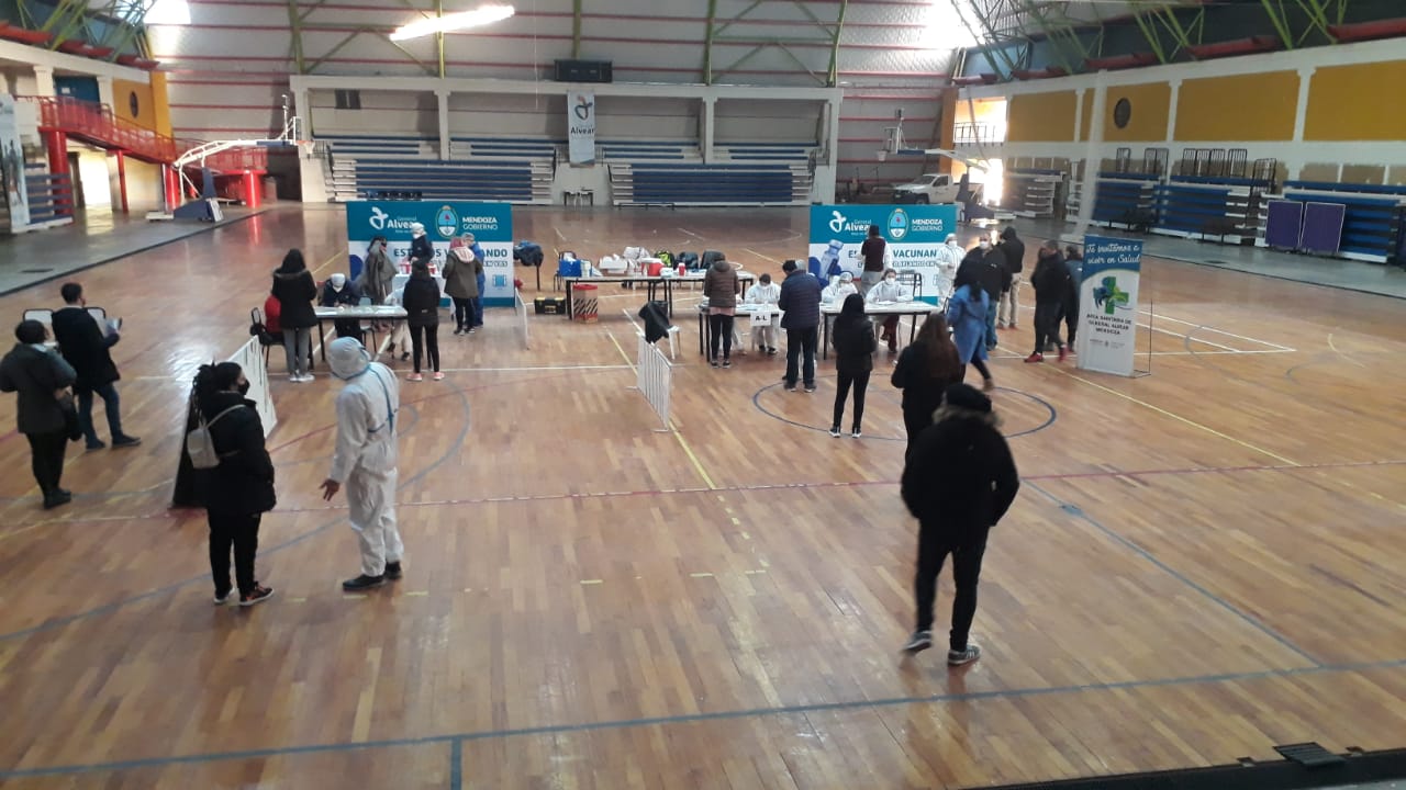 El personal educativo de Alvear está vacunado casi en su totalidad