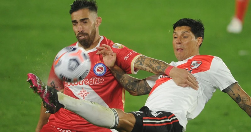 Punto para River, puntazo para Argentinos