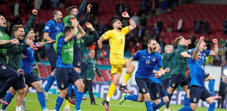 Italia venció en los penales a España y es el primer finalista de la Eurocopa