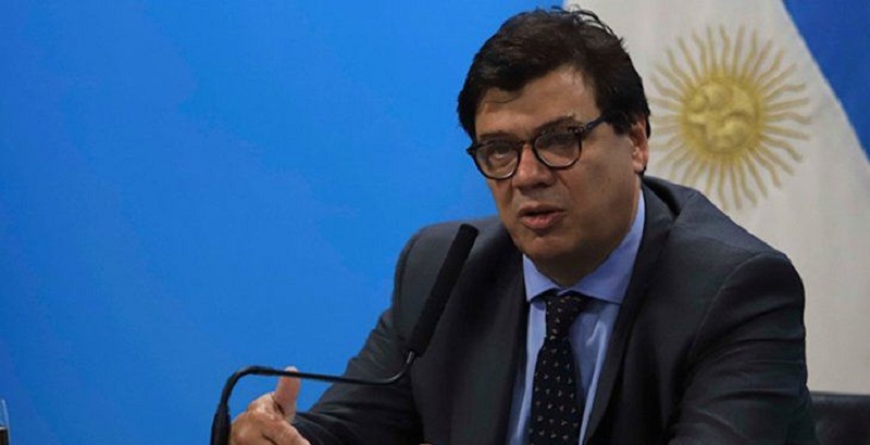 Moroni confirmó que habrá un aumento del Salario Mínimo